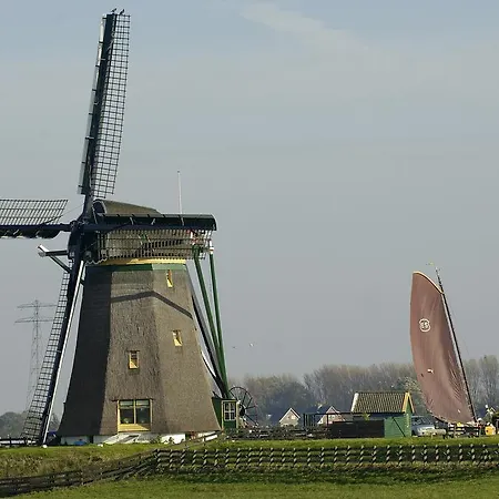 De Zonnehoed Bed & Breakfast 2*